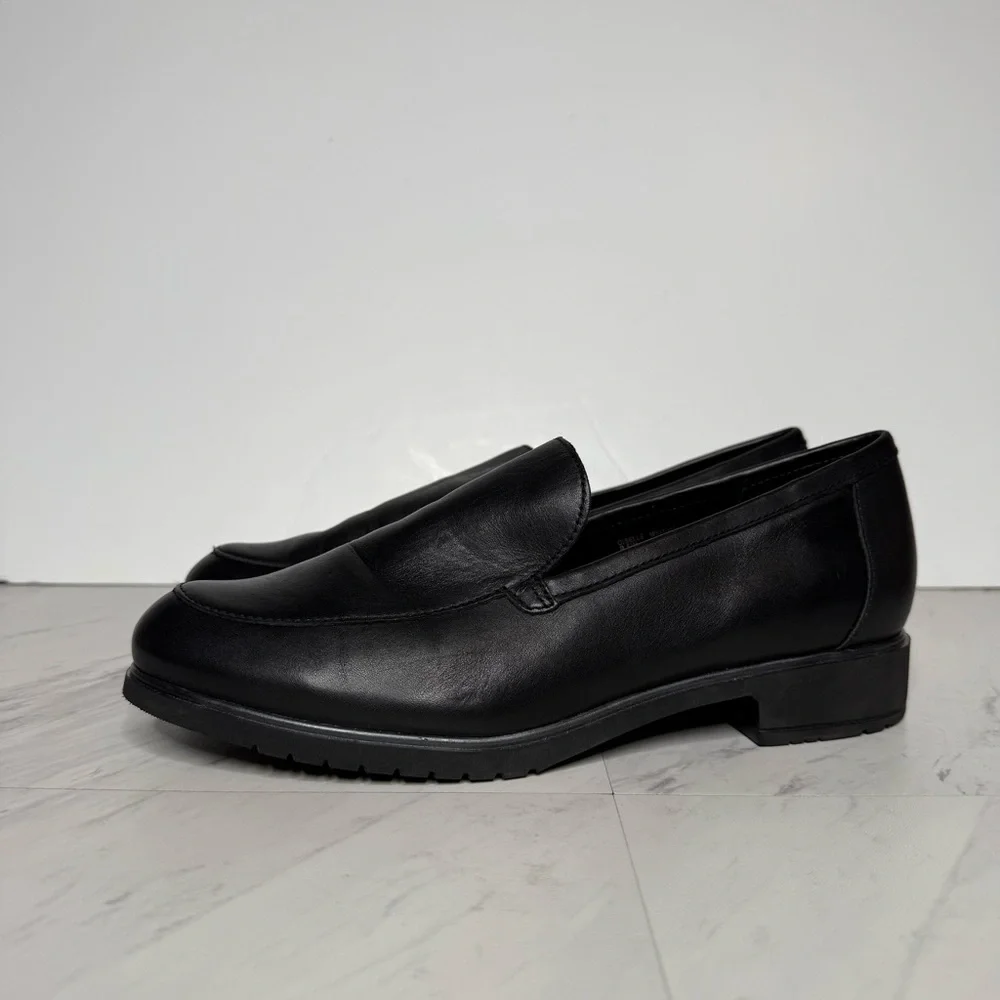Munro Giselle Black Leather Loafer 9 1/2 W